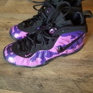 🚩SOLD🚩Foamposite 5Y like new